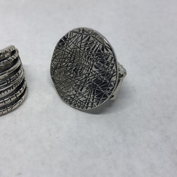 BUNDLE lot 2 trendy fashionista statement stretch rings aprox 8 - Picture 4 of 5